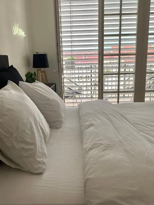 Romantic Terrace Studio In Karlin Prague 0*,