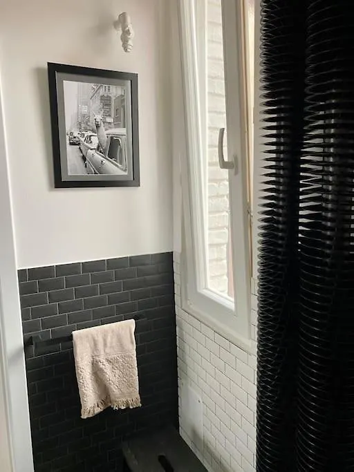 Apartment Romantic Terrace Studio In Karlin Prague