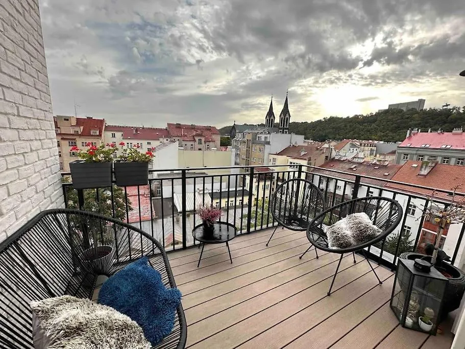 Apartment Romantic Terrace Studio In Karlin Prague Czech Republic